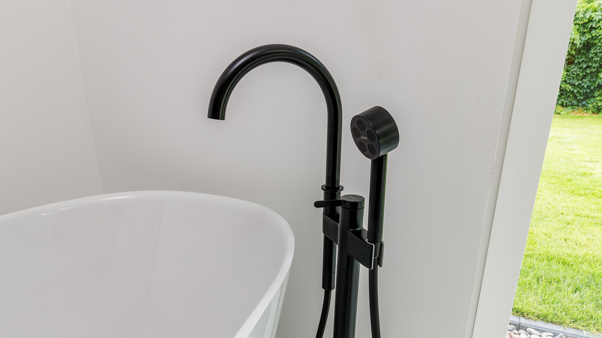 karl-von-saarow_bad-armaturen